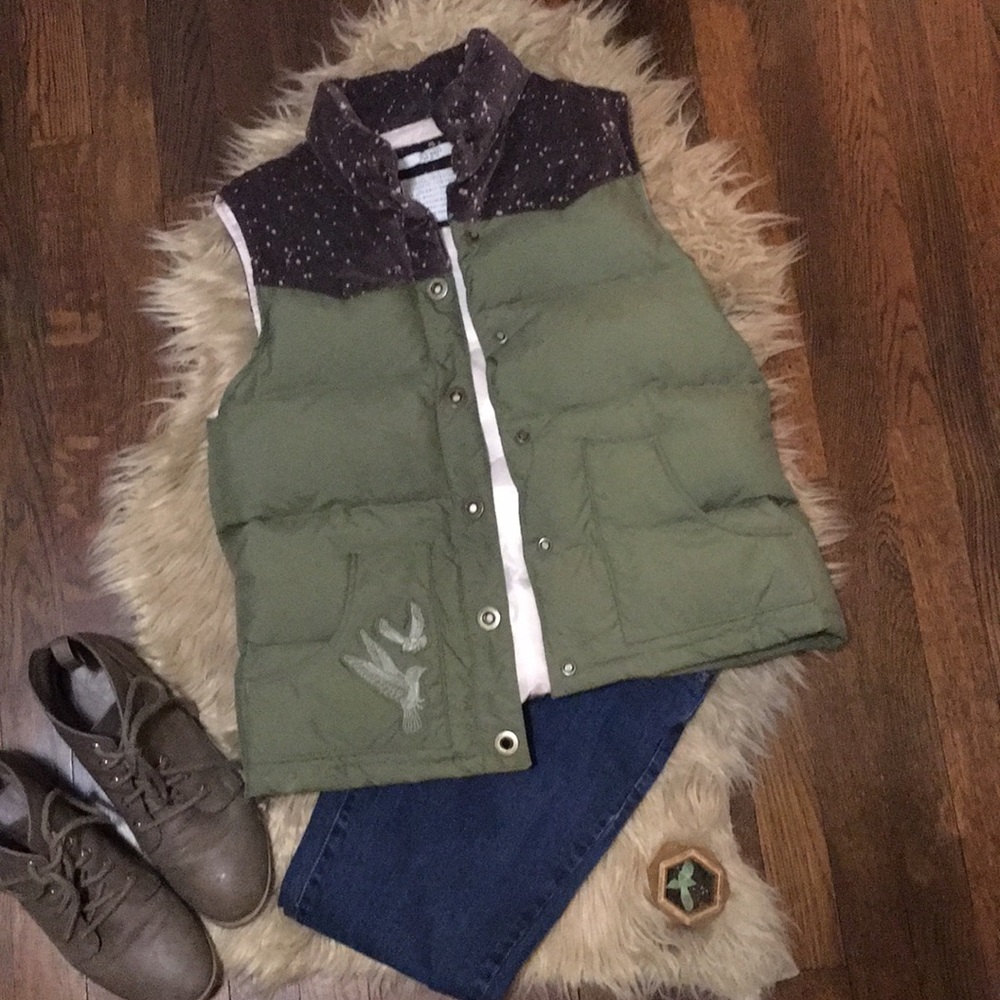 Old Navy puffer vest
